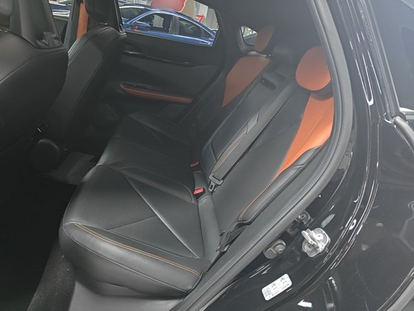 CHANGAN UNI-V 2022, 54800 км, за 12148 USD - фото 8