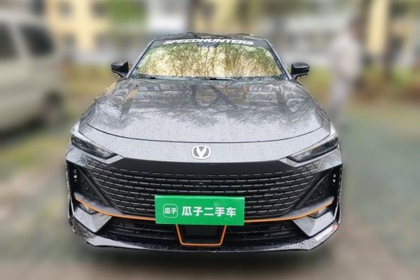 CHANGAN UNI-V 2022, 43100 км, за 12169 USD