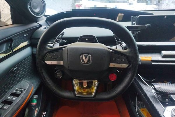 CHANGAN UNI-V 2022, 43100 км, за 12169 USD - фото 9