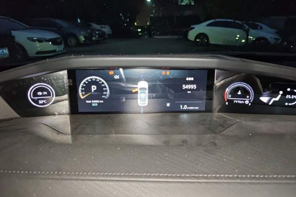 CHANGAN UNI-V 2022, 54900 км, за 10693 USD - фото 12