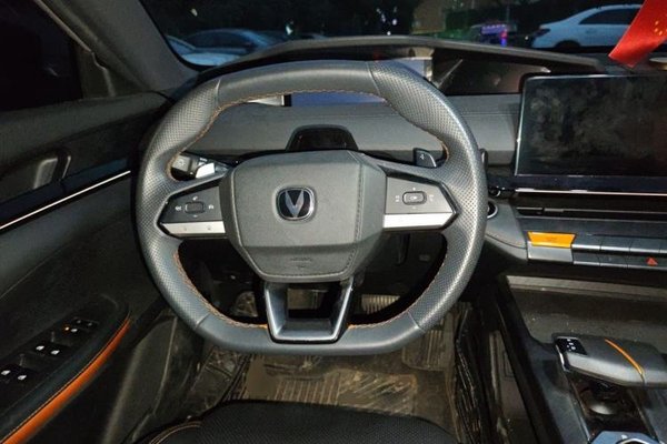 CHANGAN UNI-V 2022, 54900 км, за 10693 USD - фото 11