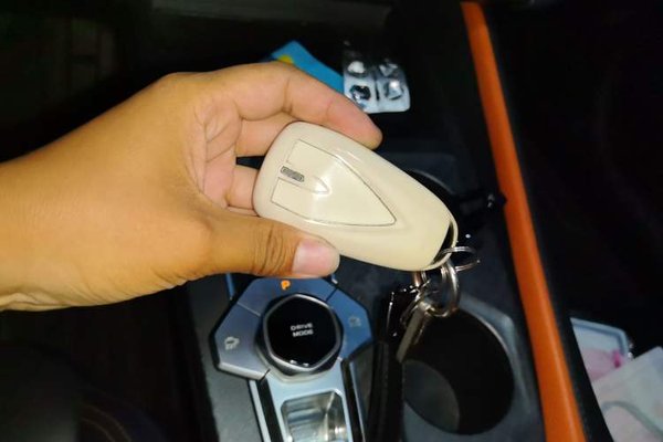CHANGAN UNI-V 2022, 50900 км, за 8757 USD - фото 20