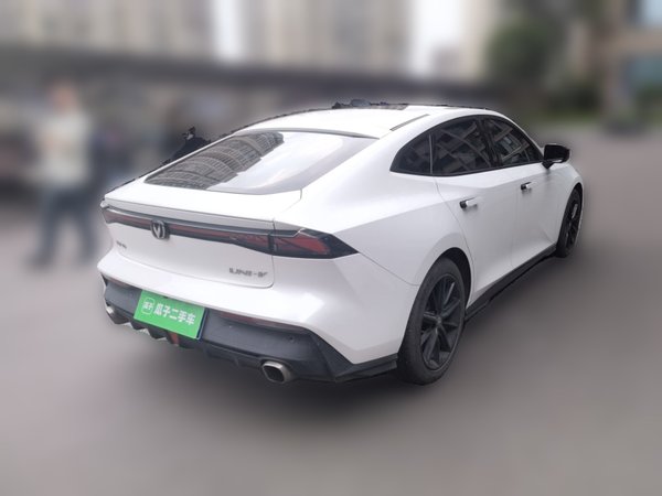 CHANGAN UNI-V 2022, 52600 км, за 9976 USD - фото 6