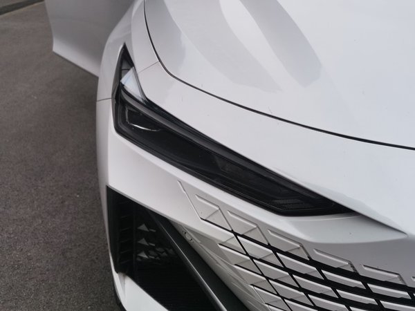 CHANGAN UNI-V 2022, 52600 км, за 9976 USD - фото 7