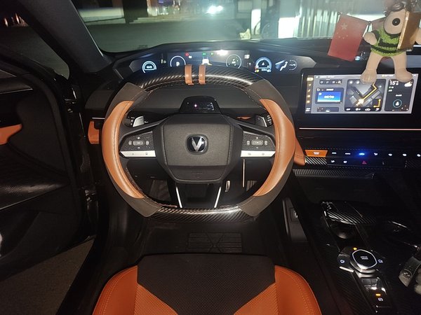 CHANGAN UNI-V 2023, 34100 км, за 12077 USD - фото 15