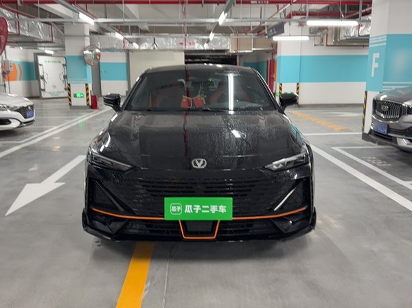 CHANGAN UNI-V 2023, 34100 км, за 12077 USD