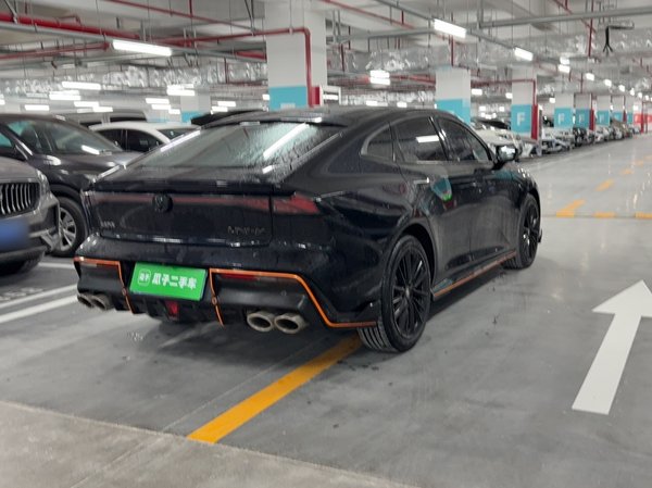 CHANGAN UNI-V 2023, 34100 км, за 12077 USD