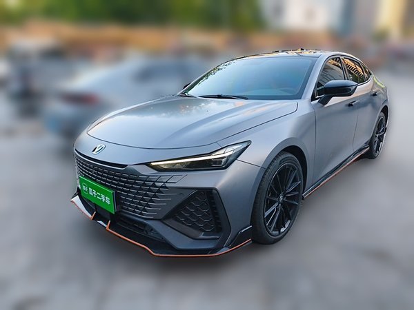CHANGAN UNI-V · 2023 год