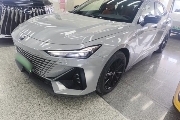 CHANGAN UNI-V iDD · 2023 год