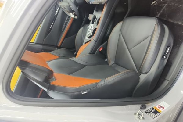 CHANGAN UNI-V iDD 2023, 1200 км, за 14923 USD - фото 28