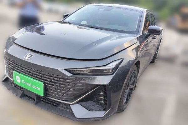 CHANGAN UNI-V iDD · 2023 год