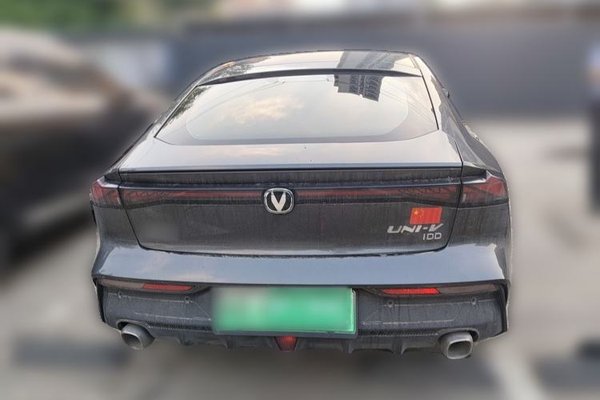 CHANGAN UNI-V iDD 2023, 38800 км, за 12678 USD