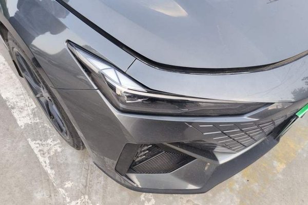CHANGAN UNI-V iDD 2023, 38800 км, за 12678 USD - фото 7