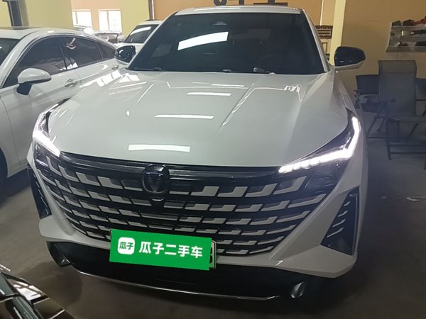 CHANGAN UNI-Z New Energy 2024, 56800 км, за 13896 USD - фото 21