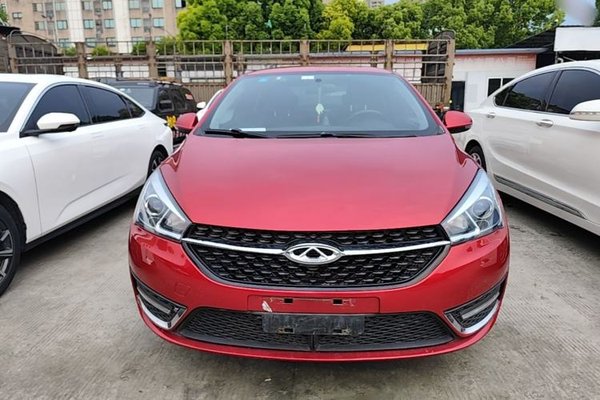 Chery Arrizo 5 2016, 66200 км, за 4352 USD