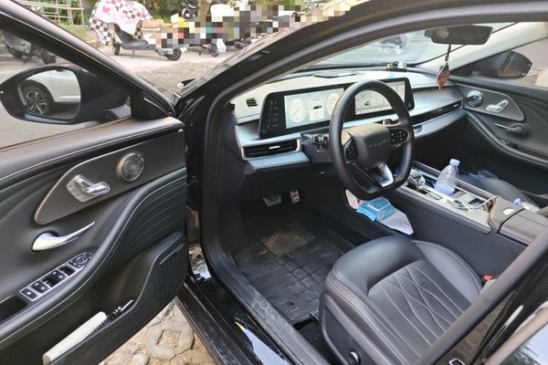 Chery Arrizo 8 2023, 28600 км, за 12851 USD - фото 16