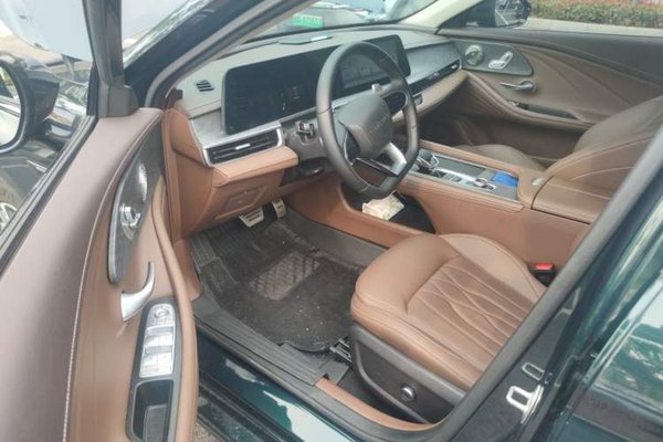 Chery Arrizo 8 2023, 15000 км, за 14458 USD - фото 17