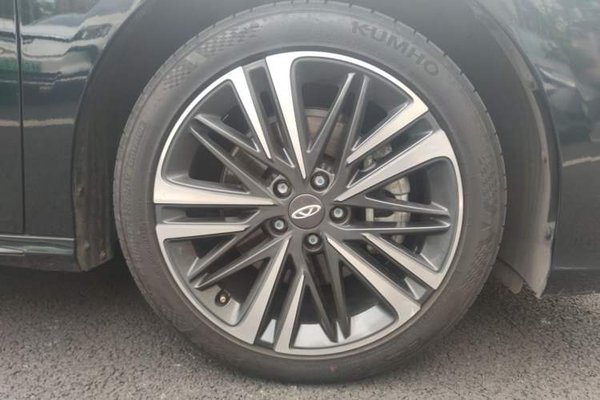Chery Arrizo 8 2023, 15000 км, за 14458 USD - фото 8