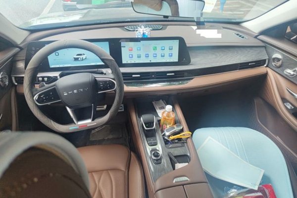 Chery Arrizo 8 2025, 6000 км, за 15945 USD - фото 18