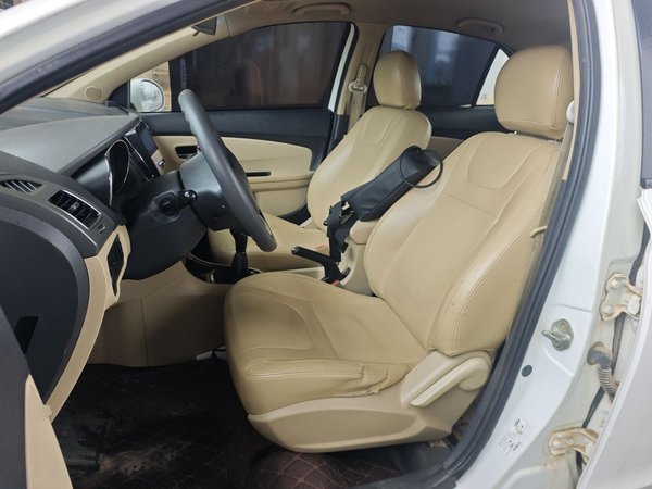 Chery E3 2013, 115800 км, за 3291 USD - фото 16