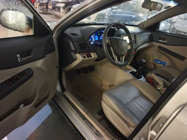Chery E5 2014, 82700 км, за 3371 USD - фото 21