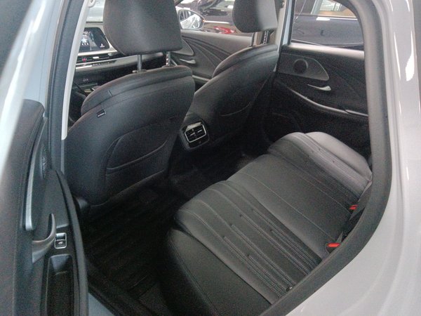 Chery Fengyun A8 2025, 11700 км, за 12971 USD - фото 20