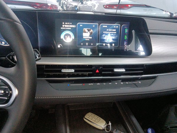 Chery Fengyun A8 2025, 11700 км, за 12971 USD - фото 16