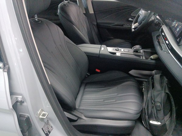 Chery Fengyun A8 2025, 11700 км, за 12971 USD - фото 23