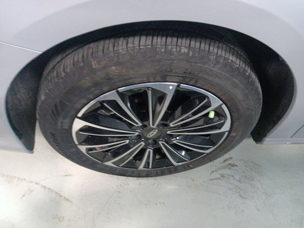 Chery Fengyun A8 2025, 11700 км, за 12971 USD - фото 8