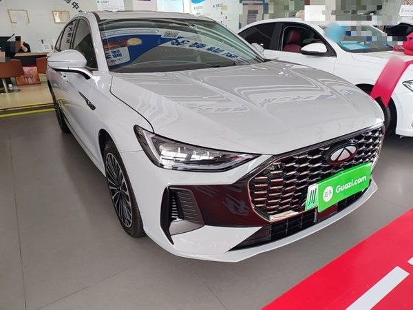 Chery Fengyun Fengyun A8L 2025, 17100 км, за 14092 USD
