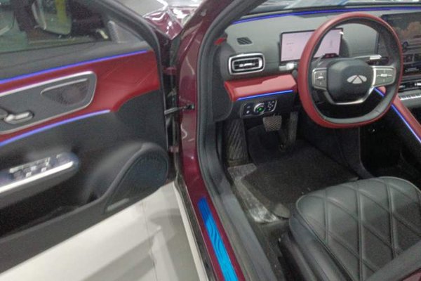 Chery Fulwin A9L 2025, 5300 км, за 23435 USD - фото 18