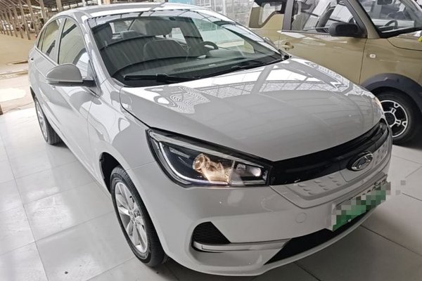 Chery New Energy Arrizo e 2024, 26200 км, за 9972 USD