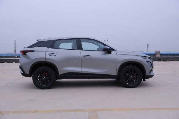 Chery Omoda 2025, 100 км, за 11810 USD