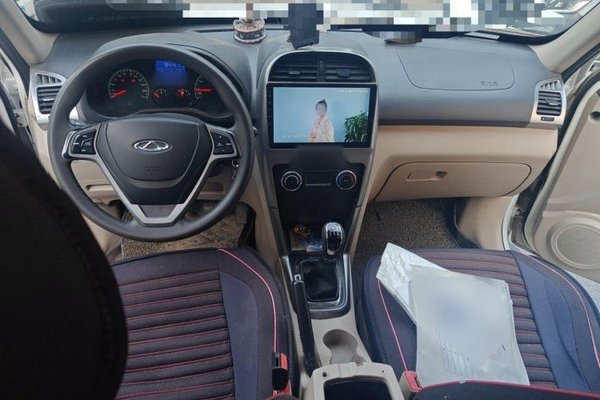 Chery Tiggo 3 2014, 115600 км, за 2055 USD - фото 9