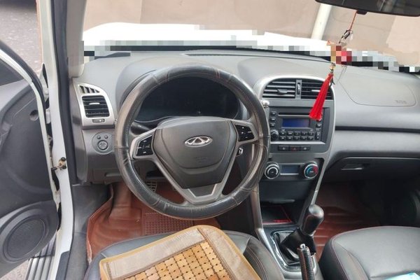 Chery Tiggo 3 2014, 122600 км, за 3377 USD
