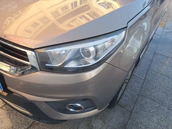 Chery Tiggo 3 2015, 155500 км, за 4379 USD