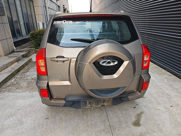 Chery Tiggo 3 2015, 98800 км, за 3315 USD