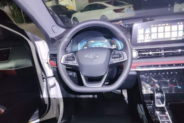 Chery Tiggo 7 2022, 26700 км, за 9998 USD - фото 7