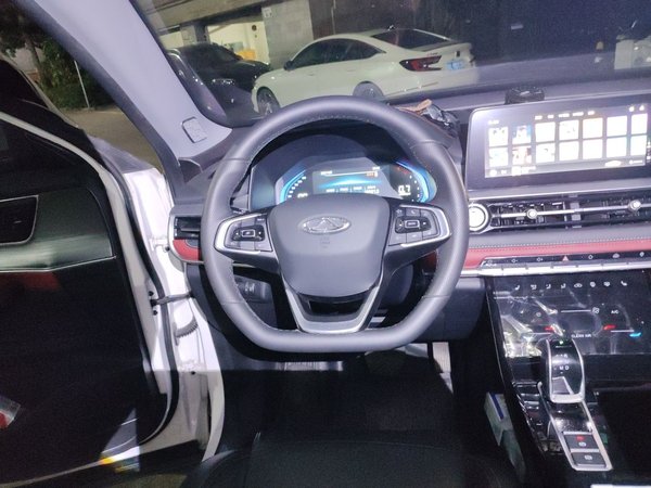 Chery Tiggo 7 2022, 26700 км, за 8875 USD - фото 11