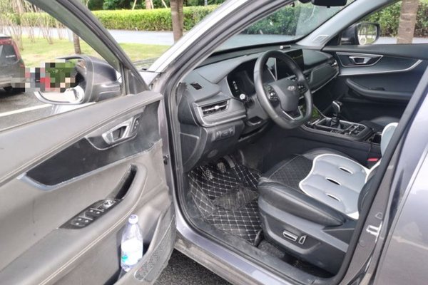 Chery Tiggo 8 2023, 41700 км, за 7896 USD - фото 16