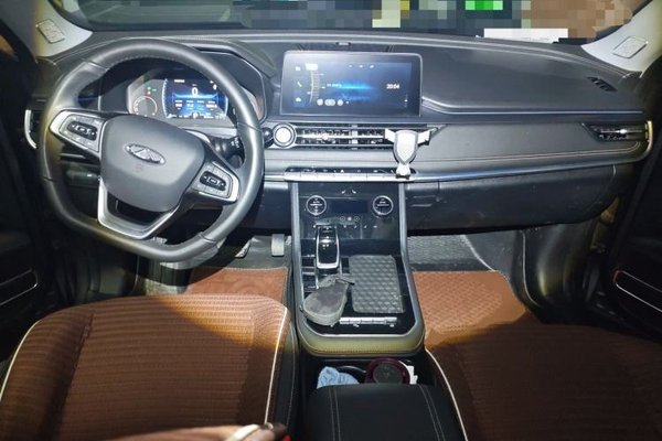 Chery Tiggo 8 2024, 25300 км, за 10748 USD - фото 6