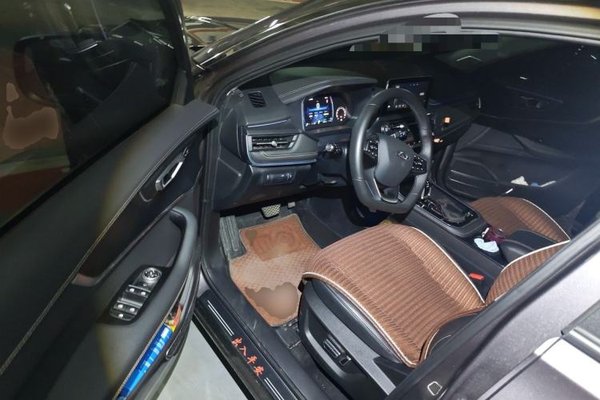 Chery Tiggo 8 2024, 25300 км, за 10748 USD - фото 13
