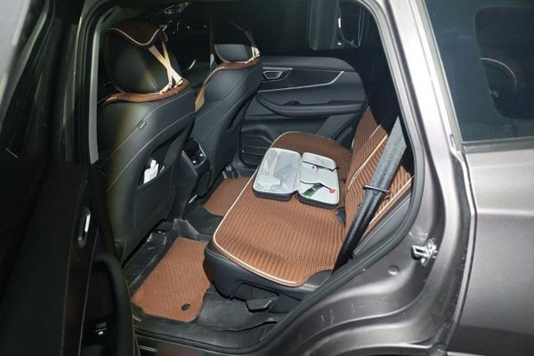 Chery Tiggo 8 2024, 25300 км, за 10748 USD - фото 14