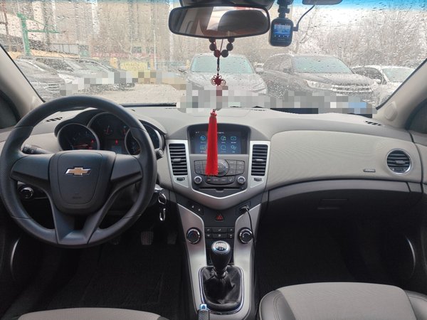 Chevrolet Cruze 2013, 65100 км, за 2847 USD - фото 10