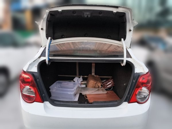 Chevrolet Aveo Sonic 2011, 130900 км, за 2716 USD - фото 20