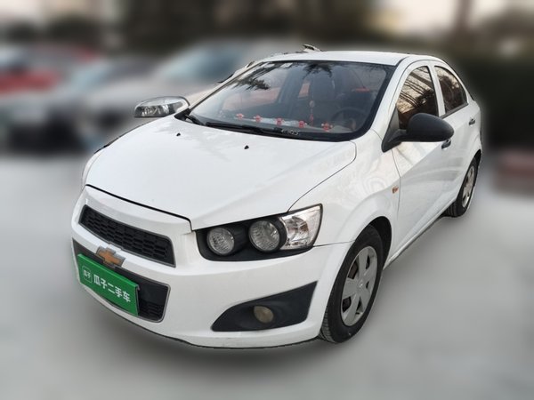 Chevrolet Aveo Sonic · 2011 год
