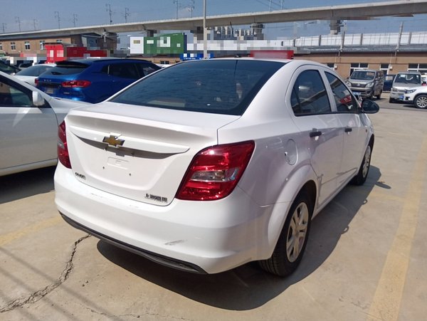 Chevrolet Aveo Sonic 2014, 99400 км, за 3679 USD - фото 6