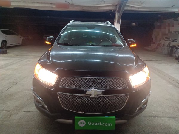 Chevrolet Captiva 2014 2.4L 4x4 Flagship Edition 7 Seats, 2014 года