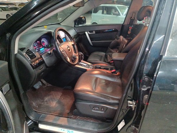 Chevrolet Captiva 2014, 143400 км, за 4375 USD - фото 14