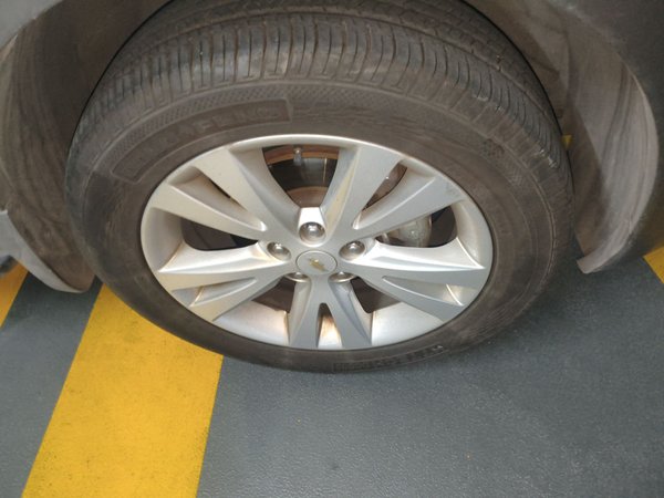 Chevrolet Captiva 2014, 171100 км, за 4867 USD - фото 30